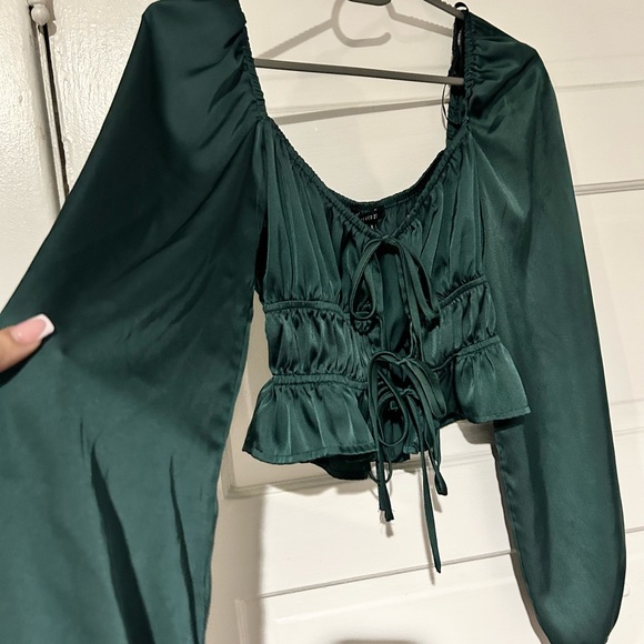 Blouse - Picture 2 of 2